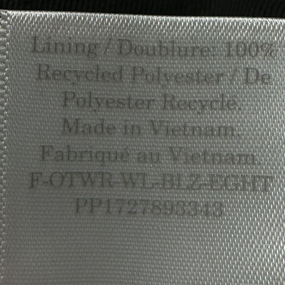 Everlane The 80's Blazer in Black 3 Button Front Long Sleeve Women's Size 00 NWT - Picture 10 of 11